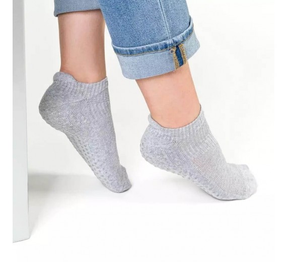 Korte sokker med skridsikker sål, lysegrå, str. 38-40